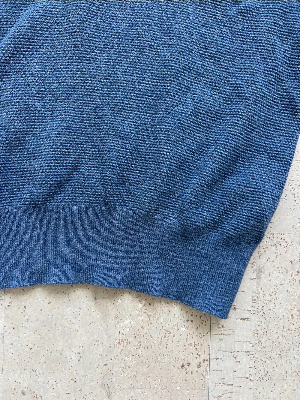 J.Crew Mens Medium Blue 100% Cotton Crewneck Sweater Textured Knit Raglan